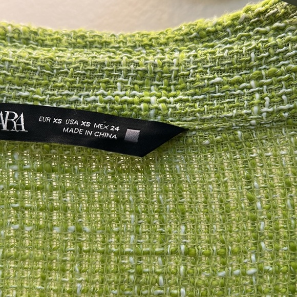 Zara - Picture 2 of 4